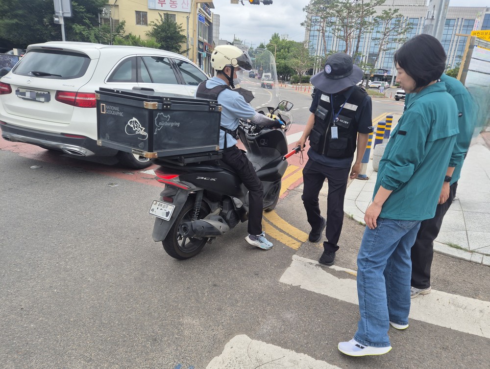 성주군, 운행차 소음 및 불법개조 차량 합동점검 실시
