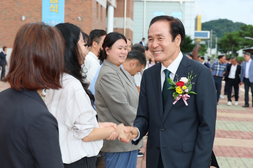 김주수 의성군수 이임식, 군민과 함께한 12년의 성과 공유