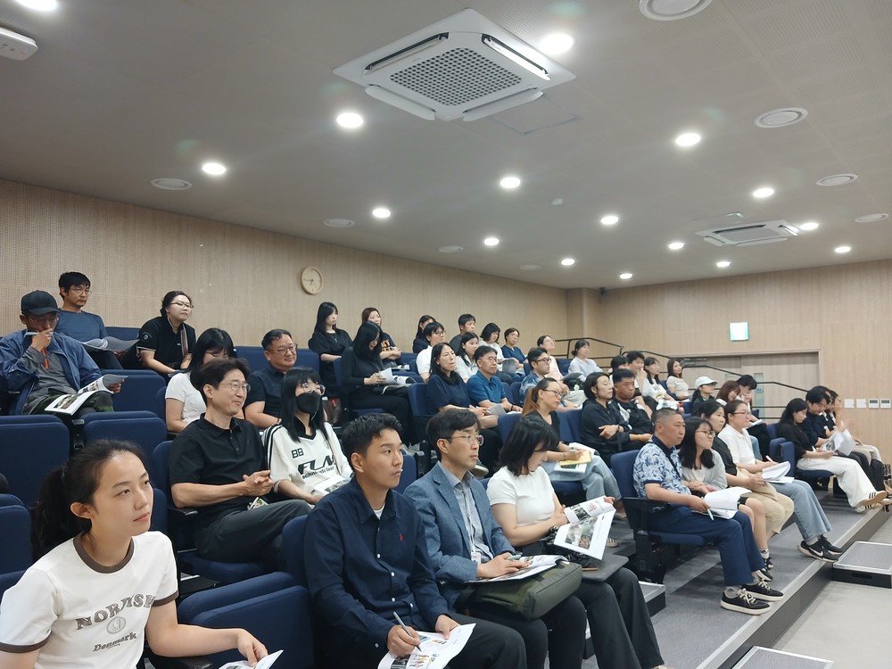 홍천군, 2026년 청소년 국제문화캠프 학부모 설명회 ‘열띤 관심’